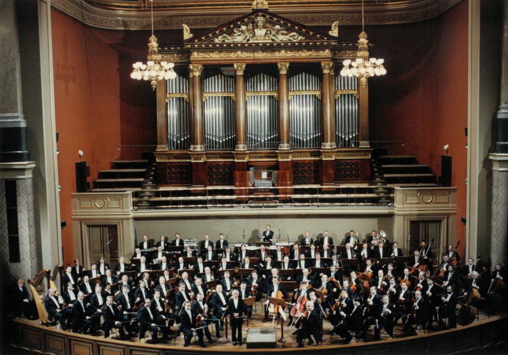 Obrázek česká-filharmonie-přibližně-1999.jpg