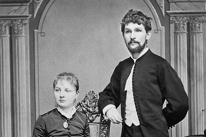 Leoš Janáček se snoubenkou Zdenkou Schulzovou před svatbou v roce 1881