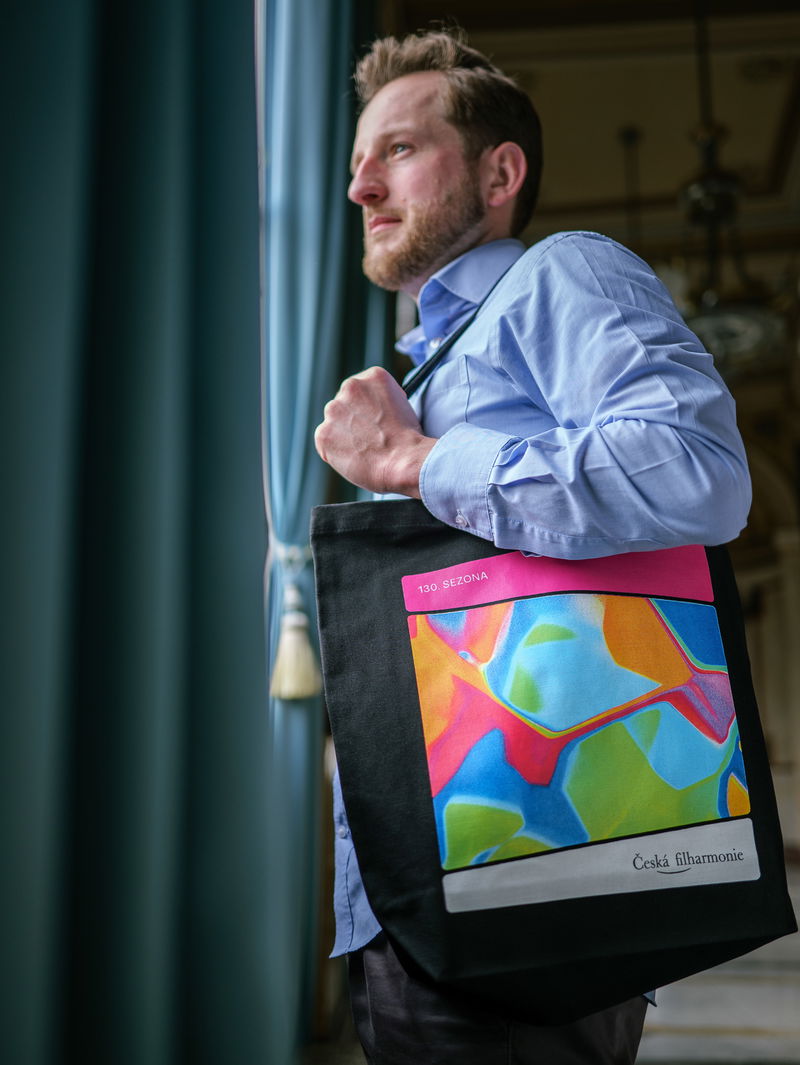 Plátěná taška v designu 130. sezony České filharmonie - černá varianta
