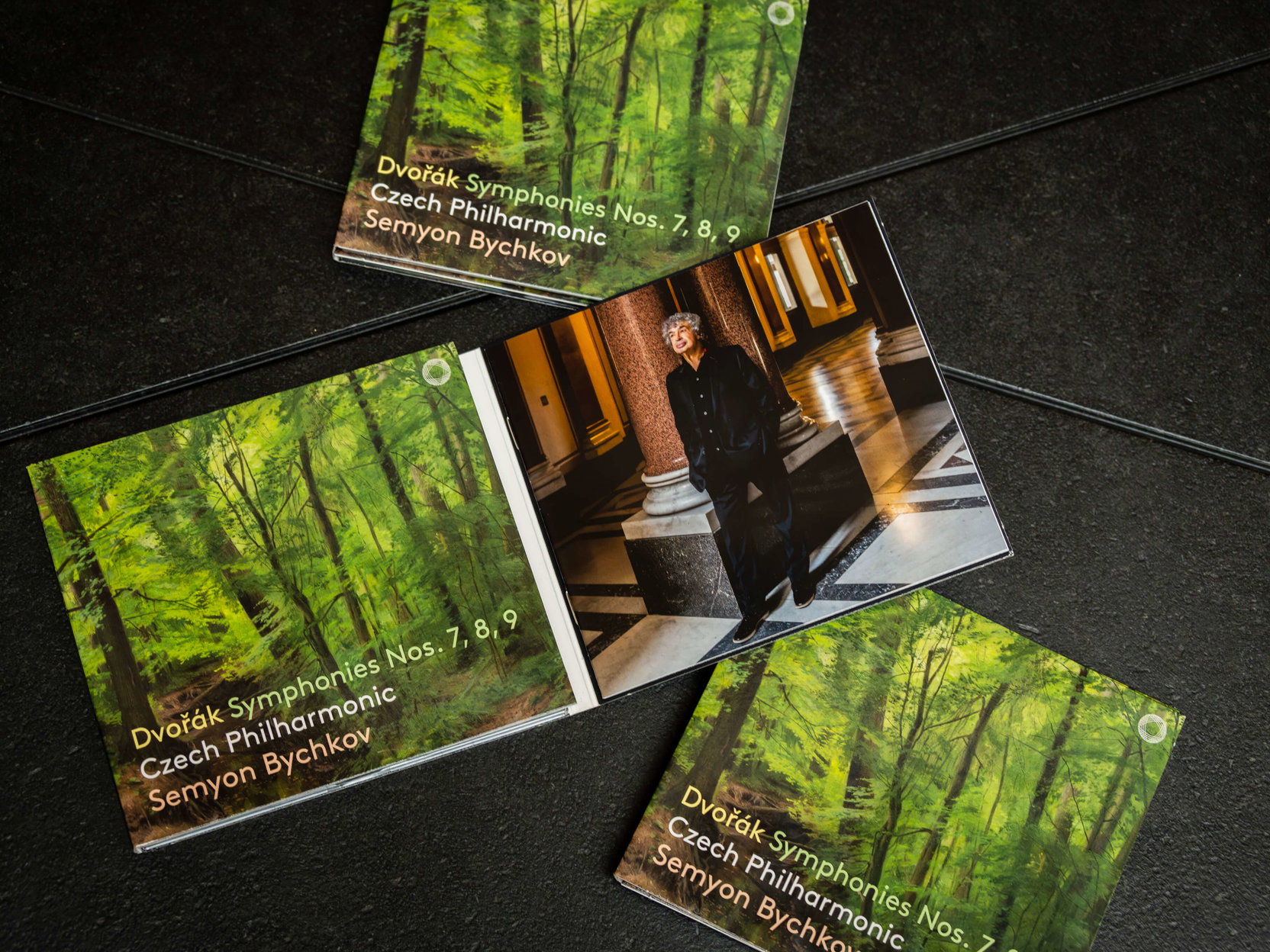 Vydáváme album Dvořákových symfonií