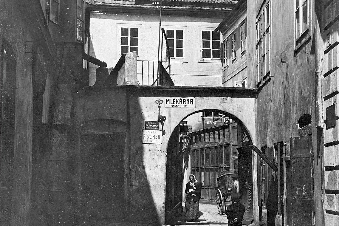 Foto: Kamzíková ulice