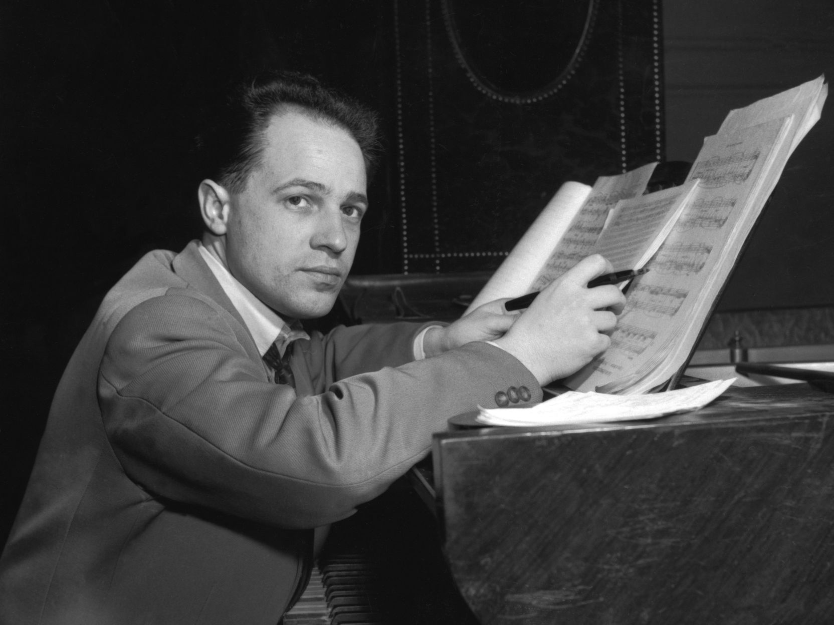 Daniel Frasnay, AKG images