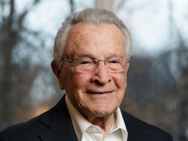 Ilustrační obrázek článku 'Stříbrná mince, poslední kapka'