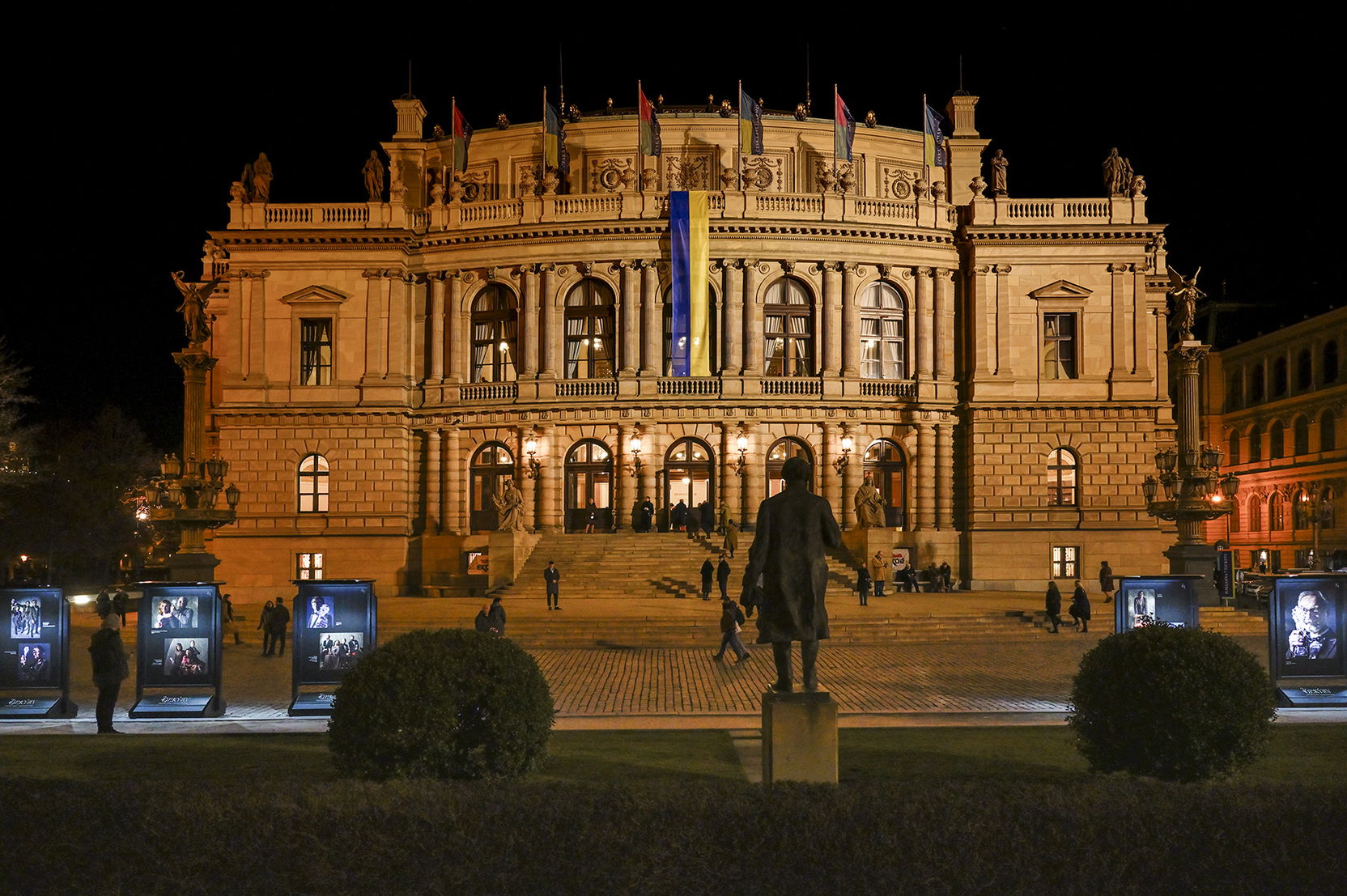 Image rudolfinum-ukrajinska-vlajka.jpg