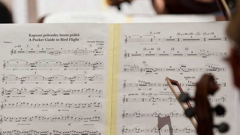 Česká filharmonie neveřejně nastudovala dvě soutěžní skladby