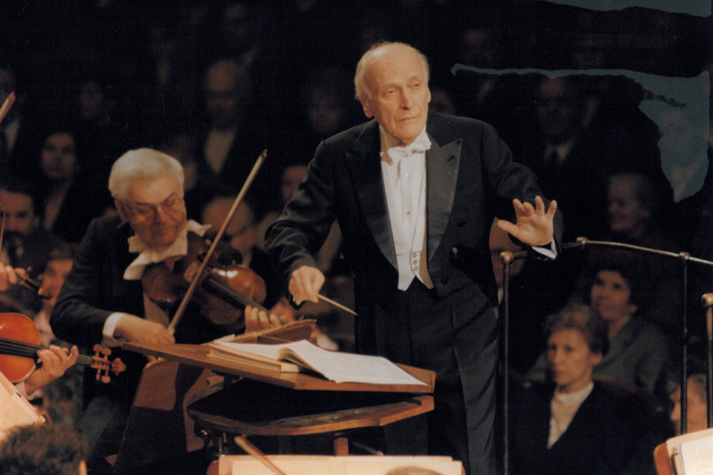 Yehudi Menuhin (debut 1945)
