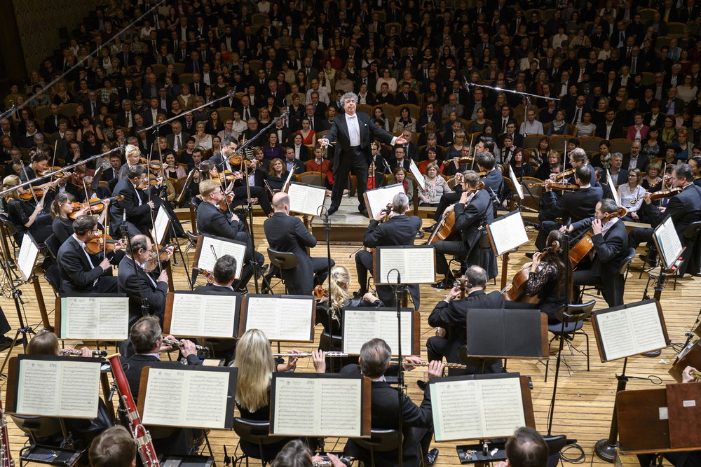 Semyon Bychkov and Czech Philharmonic