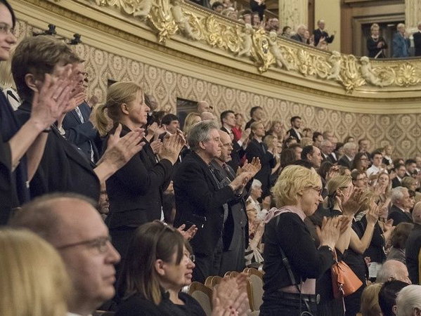 Ilustrační obrázek článku 'Filharmonická anketa: Bylo nebylo...'