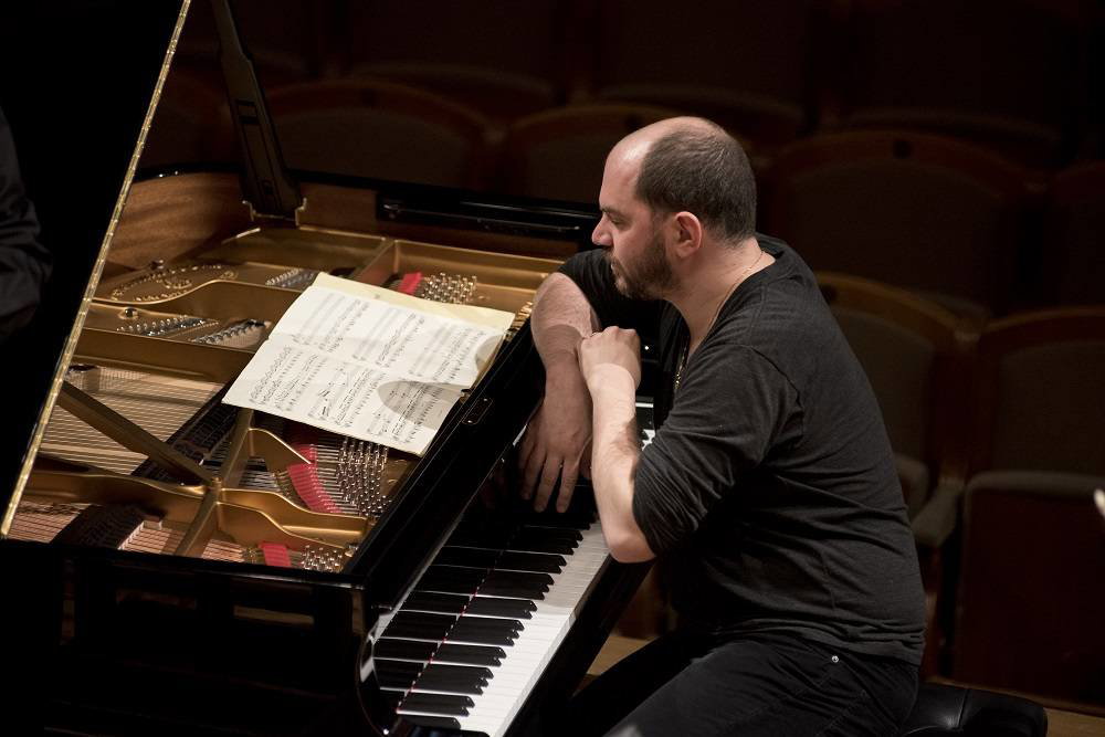 Kirill Gerstein na zkoušce před abonentními koncerty 17.–19. února 2016