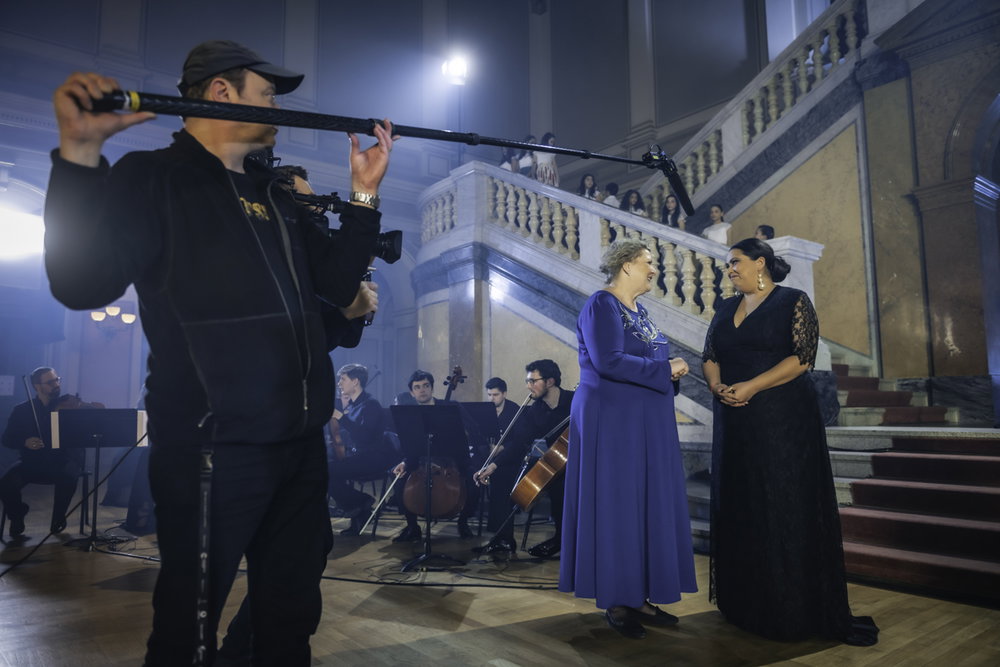 Natáčení koncertu k Mezinárodnímu dni Romů