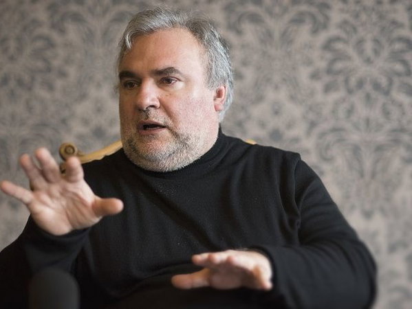 Ilustrační obrázek článku 'Klasickou hudbu čeká nekonečná budoucnost – rozhovor se skladatelem Milošem Bokem'