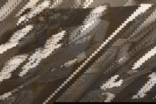 Skladatel Vítězslav Novák s rodinou