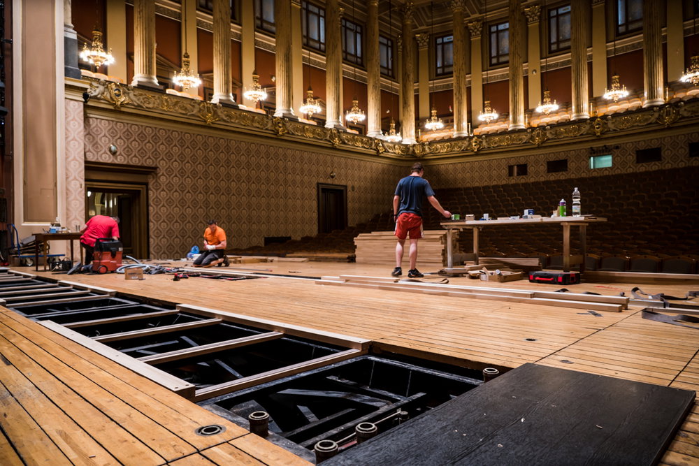 Reconstruction of the Dvořák Hall stage