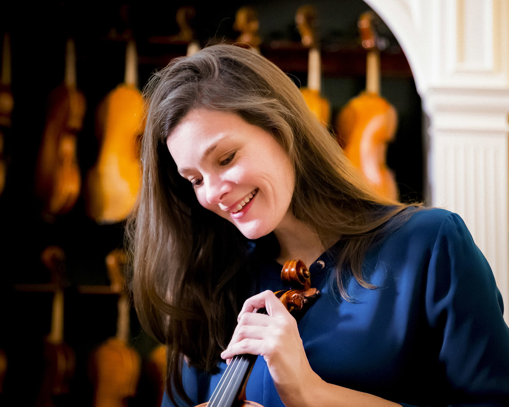 Obrázek janine-jansen-c-hugo-burnard-1.jpg