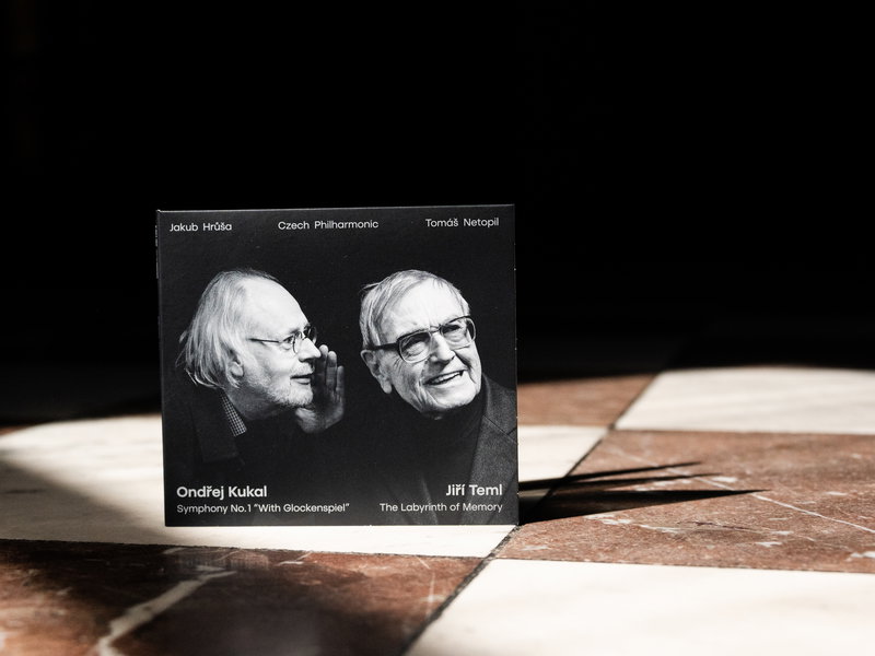 Ilustrační obrázek článku 'Vychází album se symfoniemi Ondřeje Kukala a Jiřího Temla'