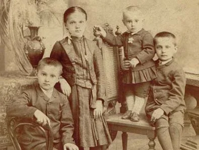 Malý Václav Talich se sourozenci