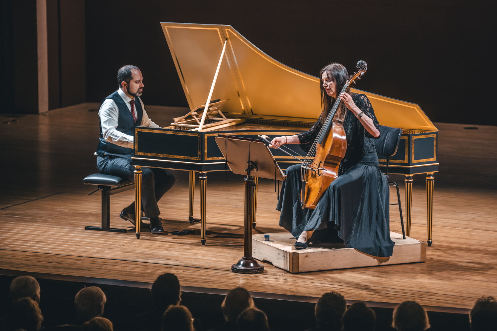 Obrázek petr-chodura_ii4_esfahani-perl_highres_240103215813.jpg