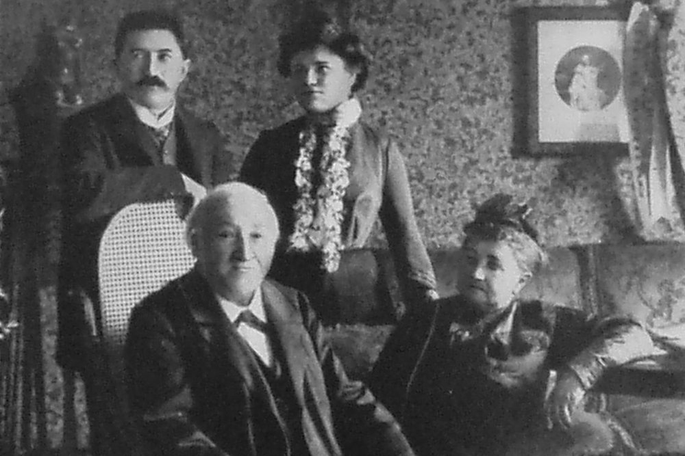 Josef Suk s manželkou Otilií a svými rodiči