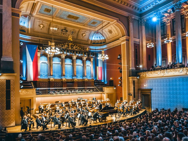 Ilustrační obrázek článku 'Česká filharmonie završí prezidentskou inauguraci'
