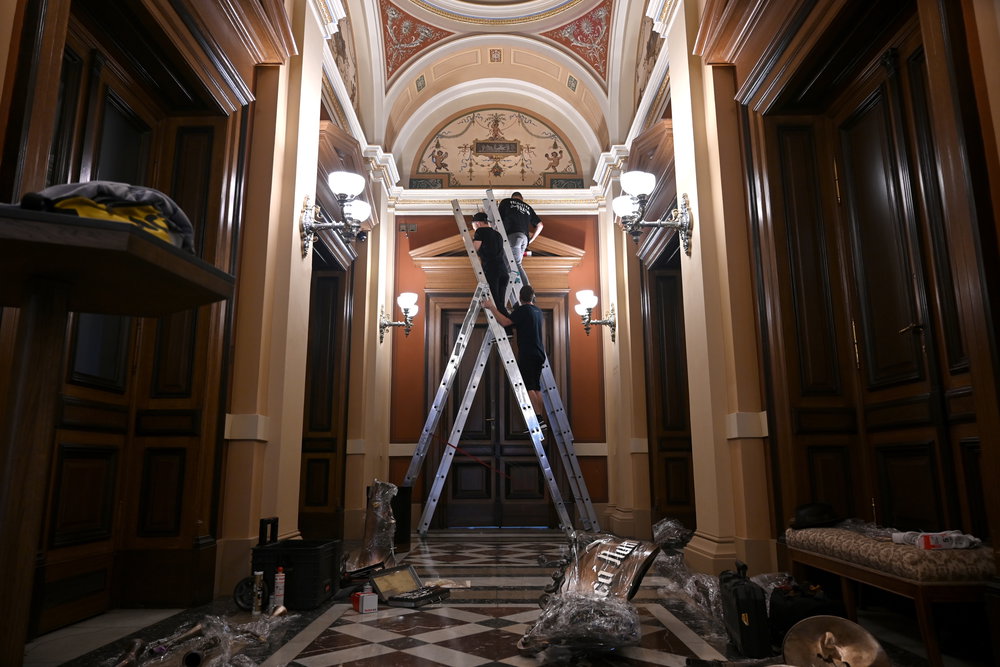 Instalace díla Krištofa Kintery v Rudolfinu