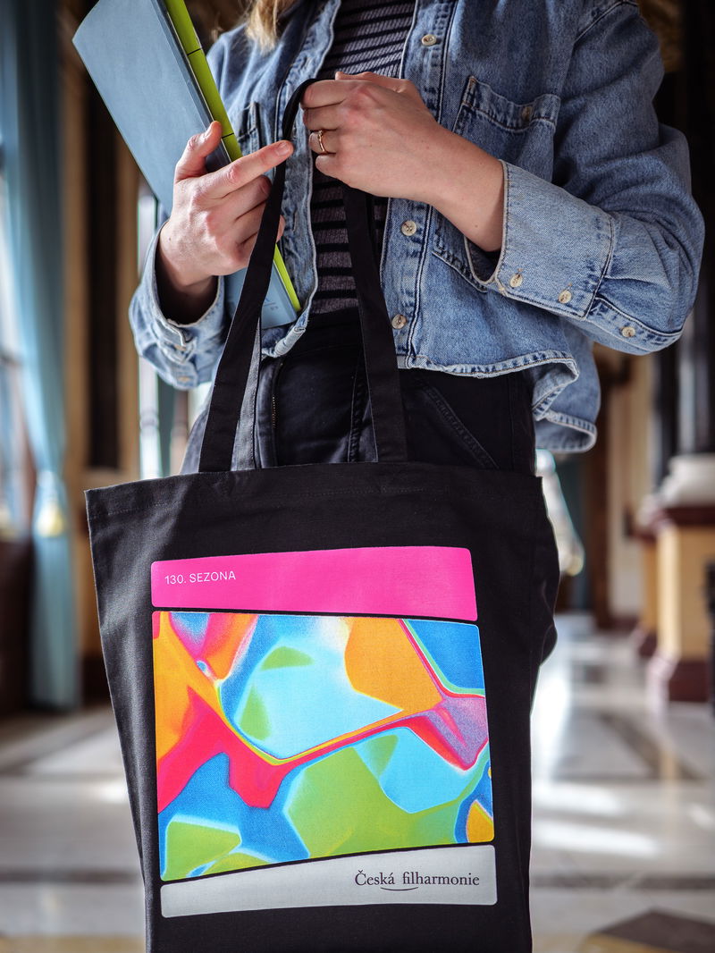 Plátěná taška v designu 130. sezony České filharmonie - černá varianta