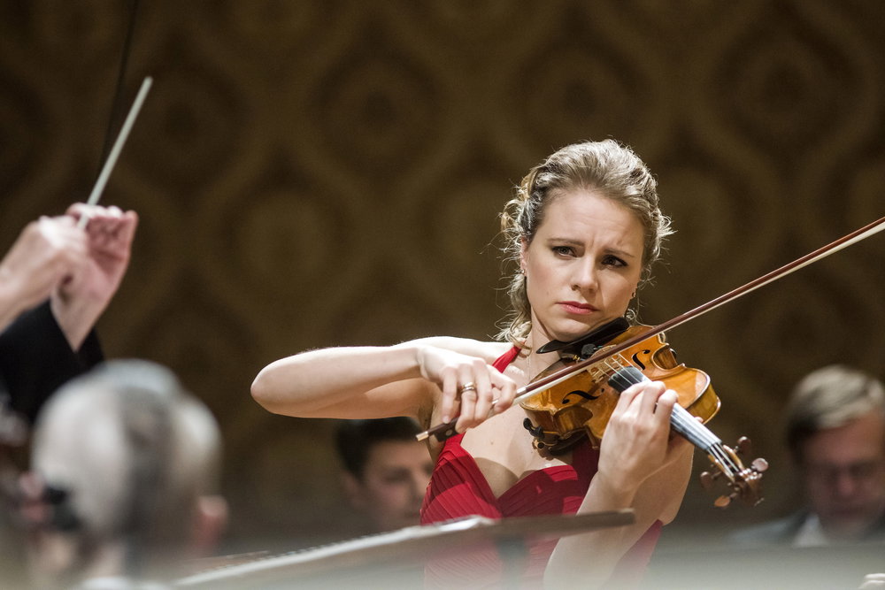 Česká filharmonie, dirigent David Zinman a Julia Fischer v Rudolfinu, 13. 5. 2015