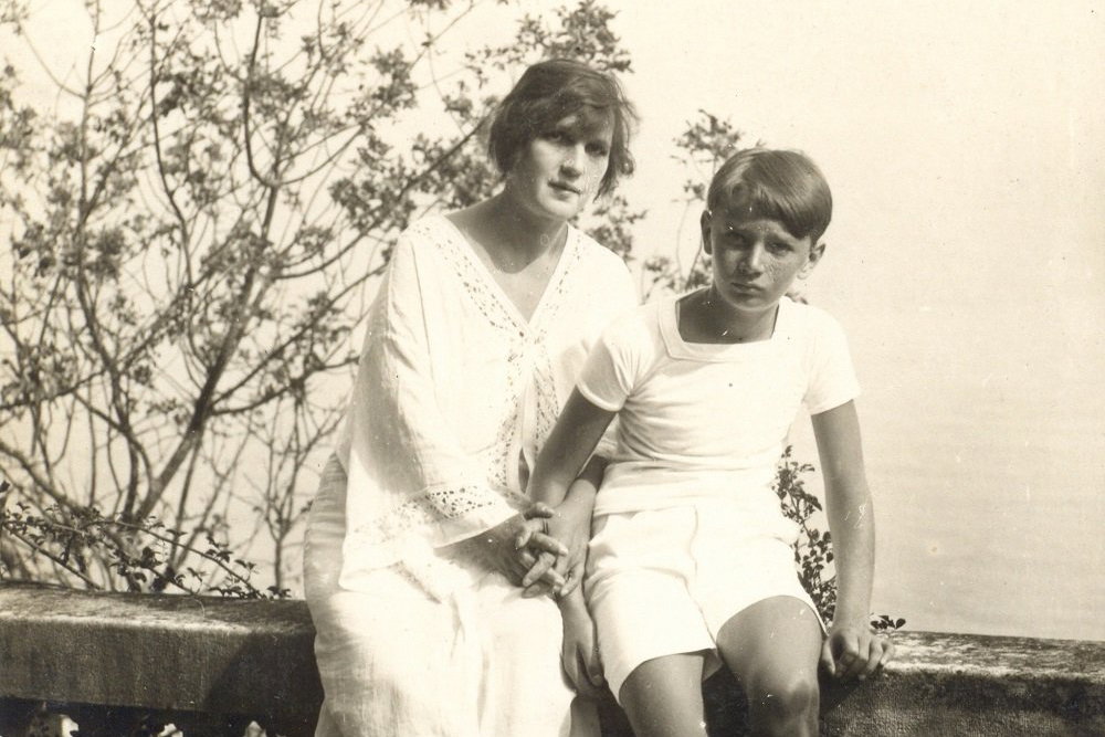 Rafael Kubelík s maminkou, hraběnkou Marianne Czáky-Széllovou
