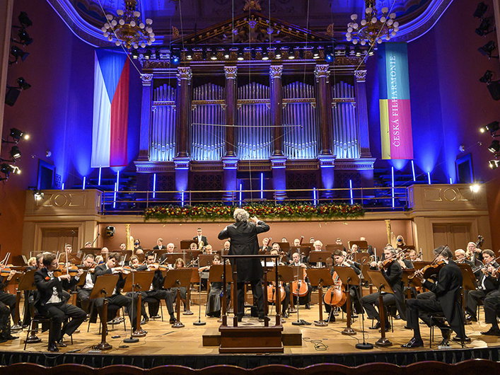 Rudolfinum v příští sezoně ovládnou hvězdy, premiéry, ale i bezpečnost