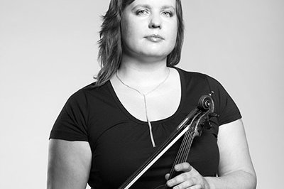 Dvorska-Marie-1-housle_02.jpg