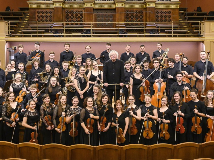 Velikost a krása oceánu České studentské filharmonie