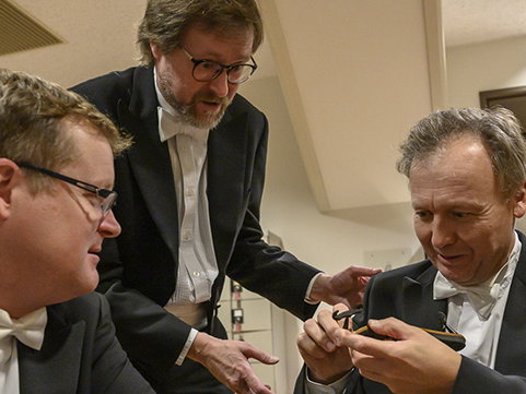 Ilustrační obrázek článku 'Filharmonik se šroubovákem. Nástrahy hudební profese zdaleka neukrývá jen partitura'