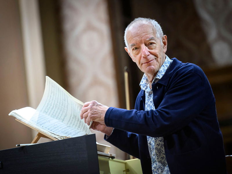 Ilustrační obrázek článku 'Nicholas Kraemer makes his debut with the Czech Philharmonic'