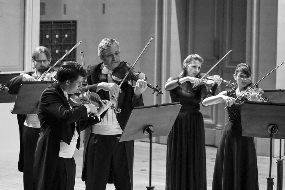Jan Mráček a Komorní orchestr České filharmonie, 1. 6. 2020 v Rudolfinu
