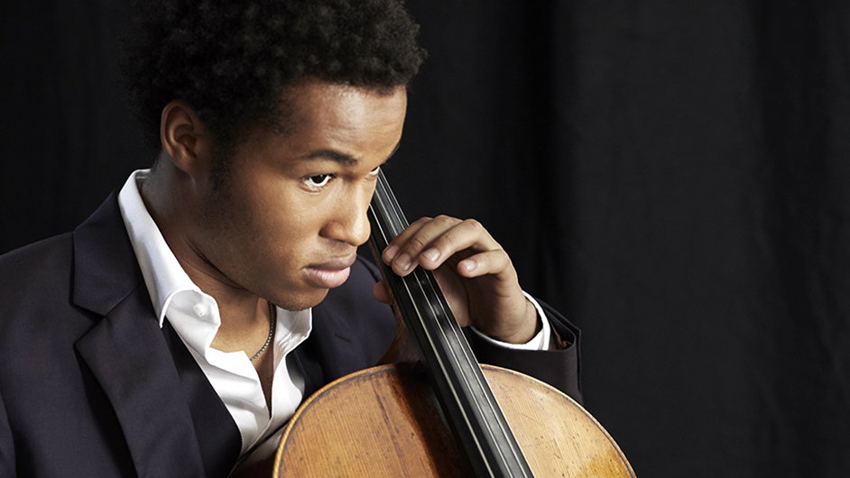 Sheku Kanneh-Mason: Poslouchám Edwarda Elgara a Boba Marleyho