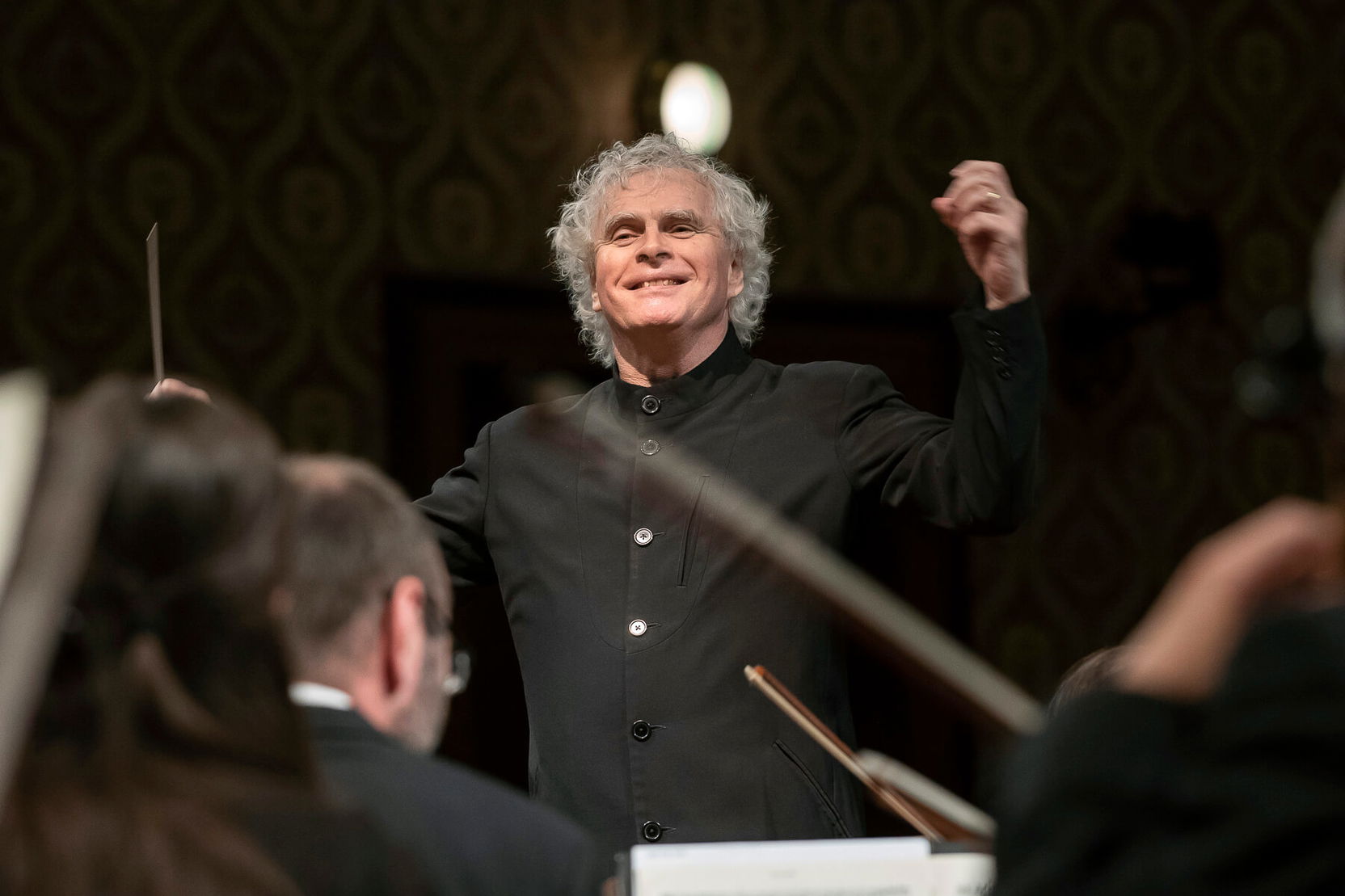 Obrázek 190227_simon_rattle_webres_09_-c-_petrahajska.jpg
