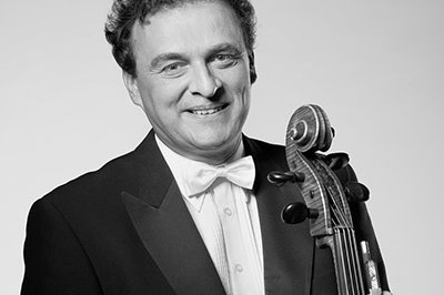 Josef-Spacek-St-St-violoncello-02.jpg