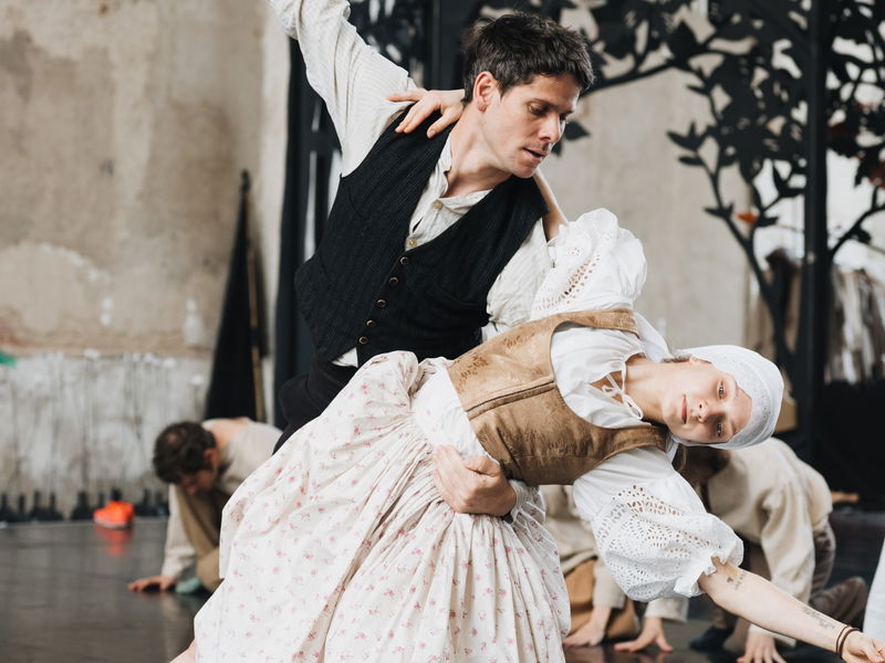 Ilustrační obrázek článku 'Experience the theatrical performance Má vlast'