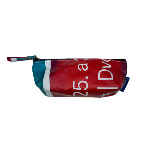 Upcycled penál