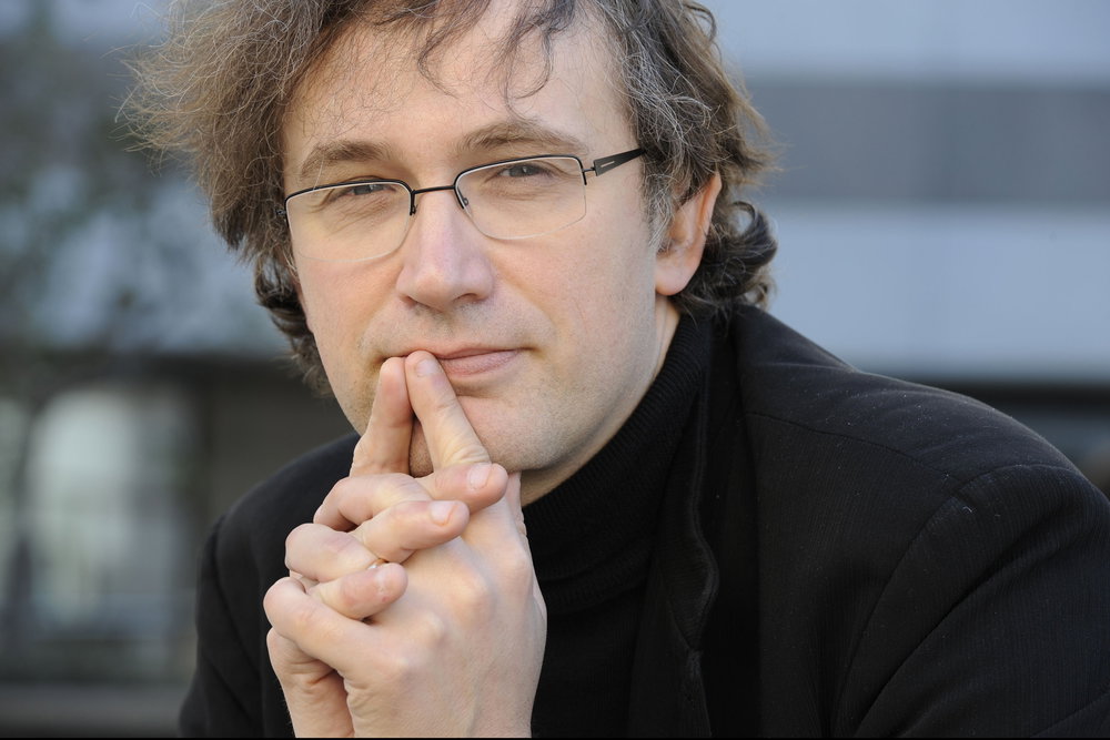 Recitál špičkového francouzského virtuosa a skladatele Thierry Escaicha bude jedním z vrcholů cyklu Dopolední koncerty. Do reprezentativního programu zařadil varhanní „klasiku“ od Bacha přes Francka až po Messiaena, ale také několik ukázek ze své tvorby. Koncertním partnerem mu bude vynikající český barytonista Roman Hoza.
