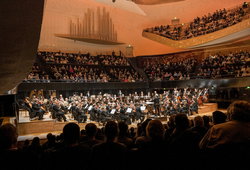 Photo illustrating a concert - event Czech Philharmonic • Paris