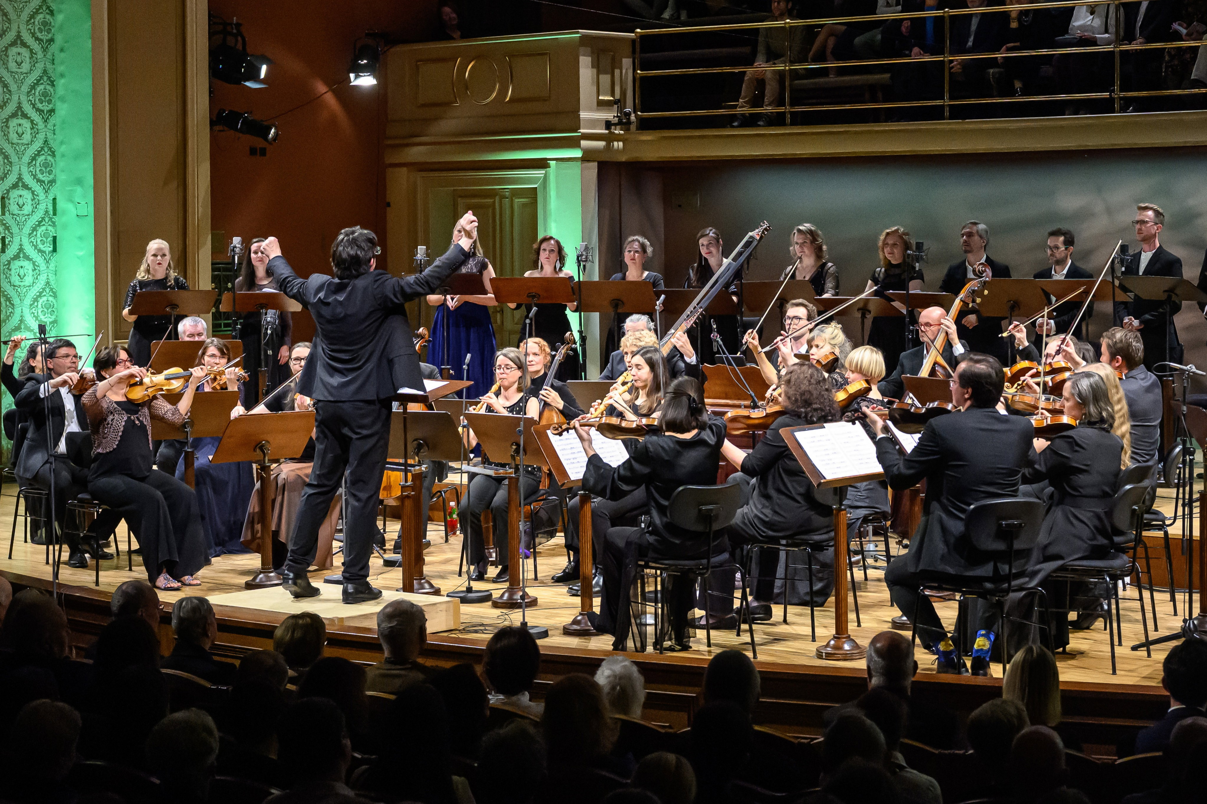 Concert performance