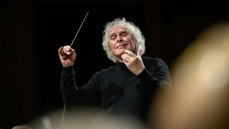 Fotografie ilustrujicí událost Česká filharmonie • Simon Rattle