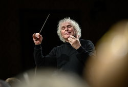 Photo illustrating a concert - event Czech Philharmonic • Simon Rattle