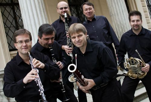 Photo illustrating a concert - event Janáček Ensemble Czech Chamber Music Society