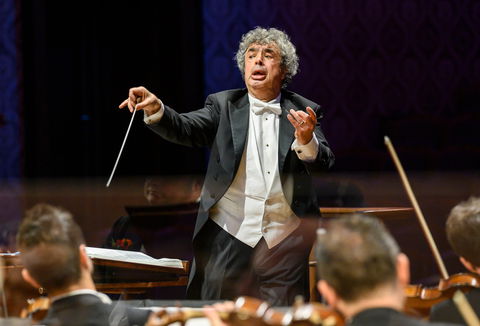 Photo illustrating a concert - event Czech Philharmonic Semyon Bychkov
