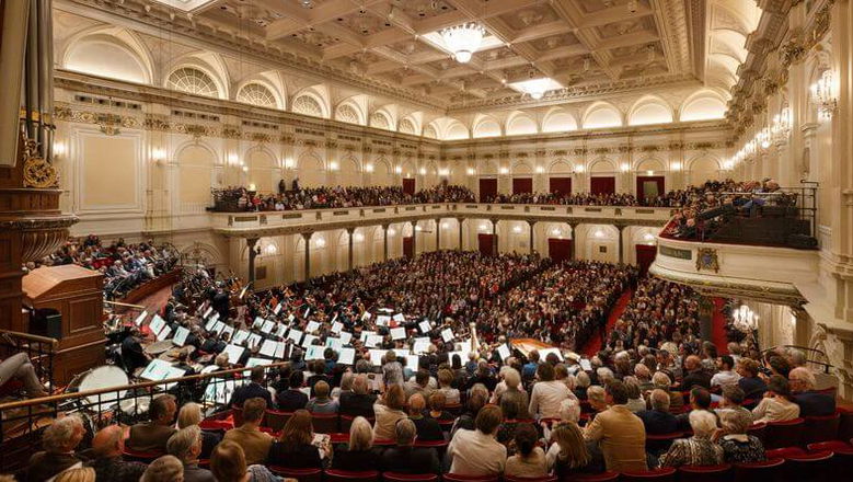 Photo illustrating the event Czech Philharmonic • Amsterdam