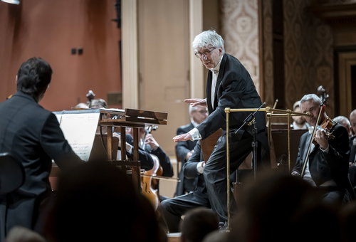 Photo illustrating a concert - event Giovanni Antonini Czech Philharmonic