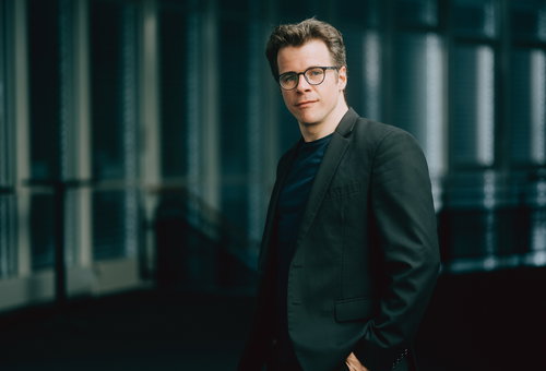 Photo illustrating a concert - event Prague Radio Symphony Orchestra R4 / Jakub Hrůša and Czech Music