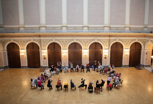 Photo illustrating a concert - event  DanceConnected: Dance Well | Dance Lesson | Crested/mâcistan