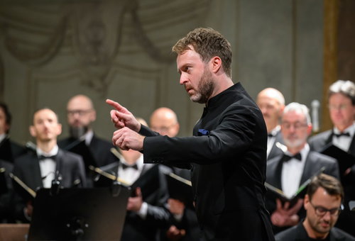 Photo illustrating a concert - event Lukáš Vasilek Czech Philharmonic